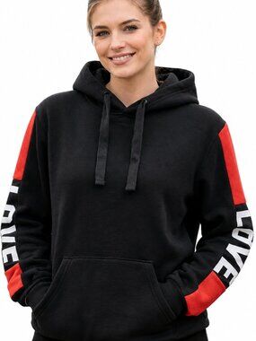 NEW Large black hoodie with pockets. Pullover hooded sweatshirt. Outdoor Cozy